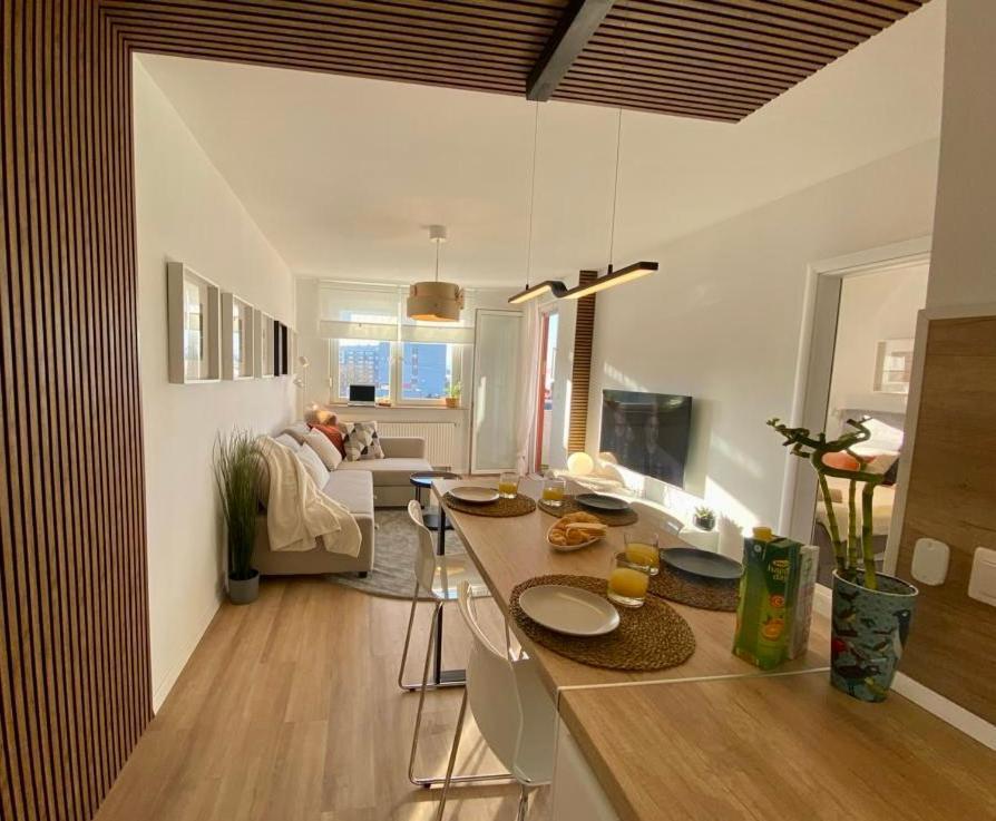 Delux Apartment La Arena With Private Garage 자그레브 외부 사진